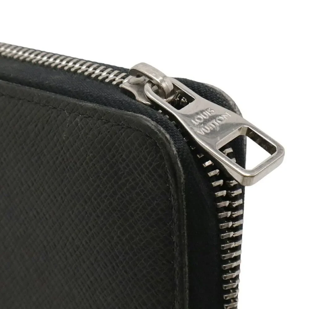 Louis Vuitton Zippy Organizer Long Wallet